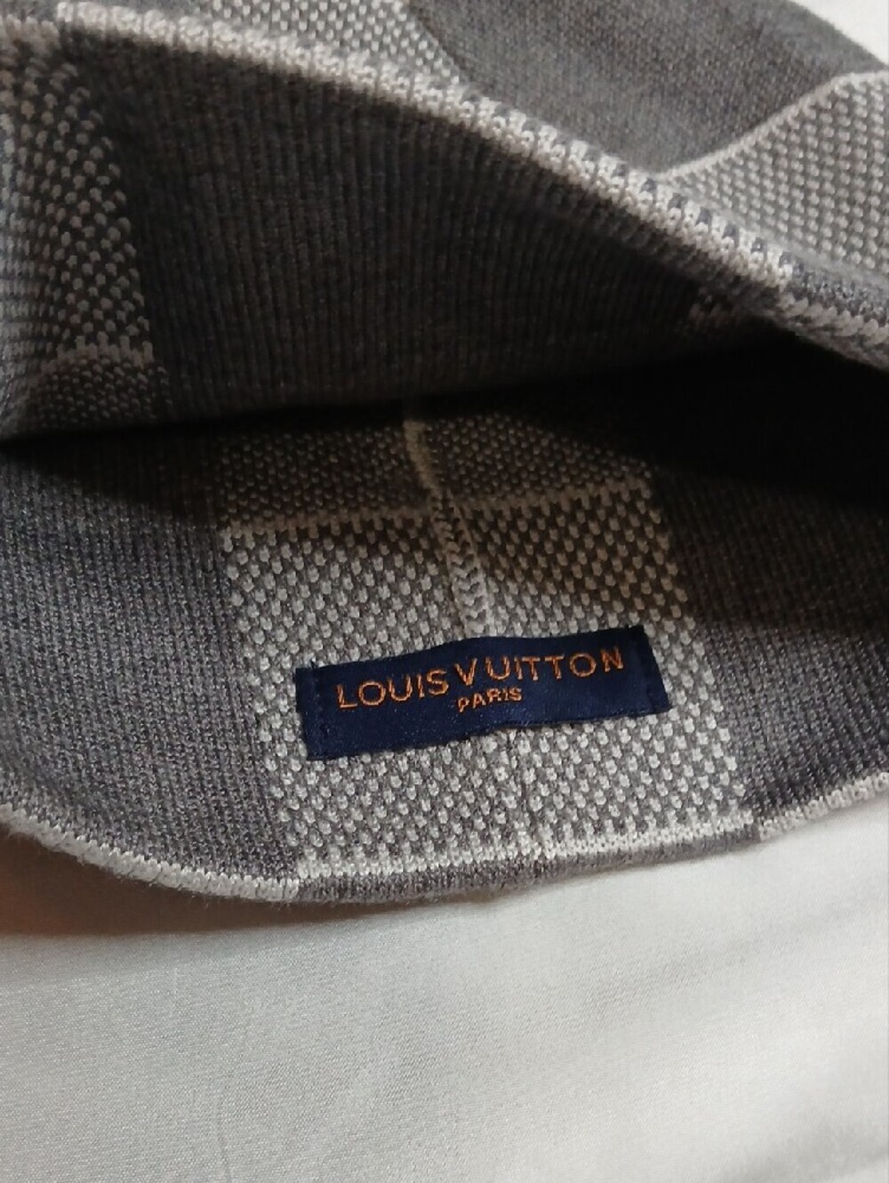 Louis Vuitton Gray & White Checker Knit Beanie - Picture 3 of 4